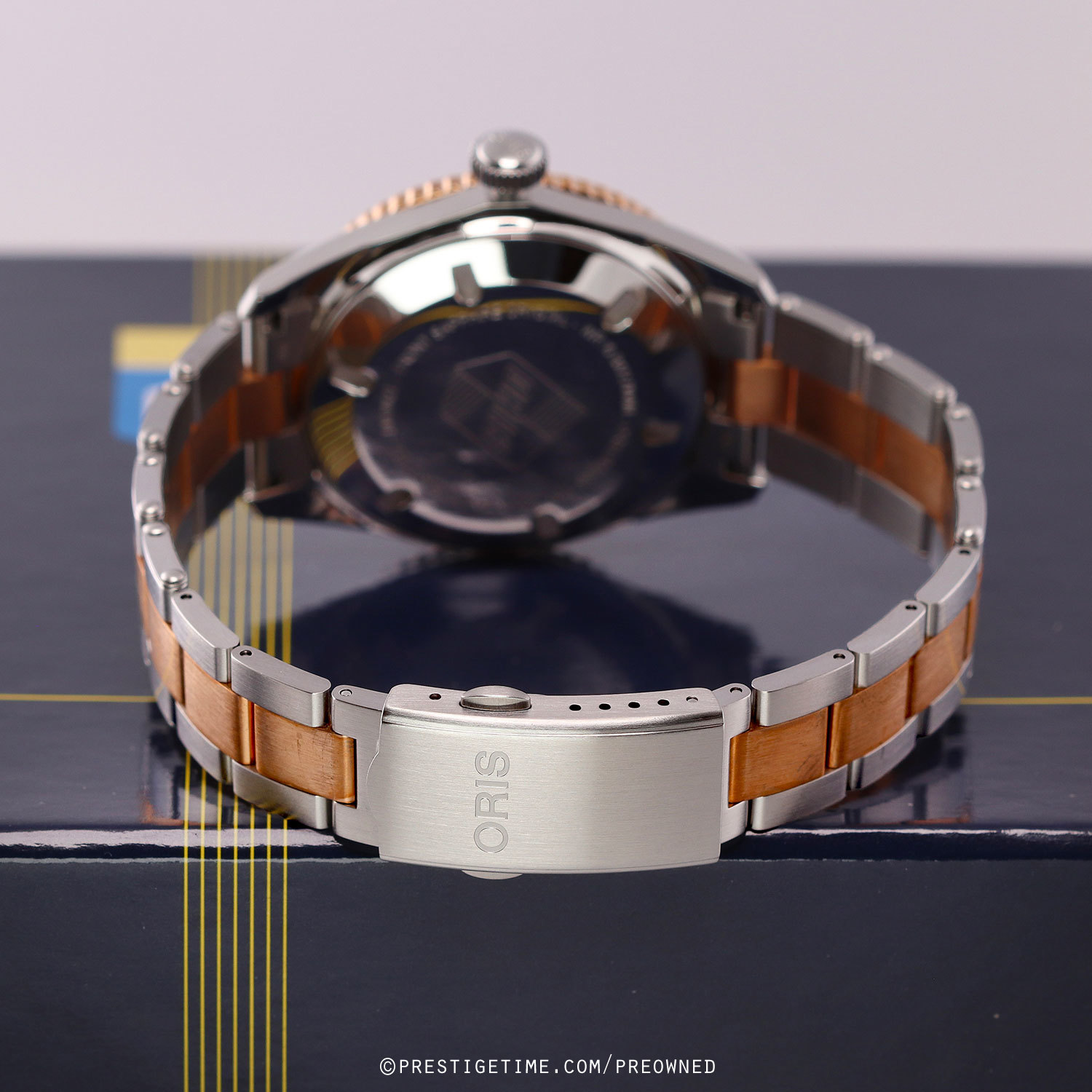 Pre-owned Oris Divers Sixty-Five Sunset 40mm 01 733 7707 4356-07 8